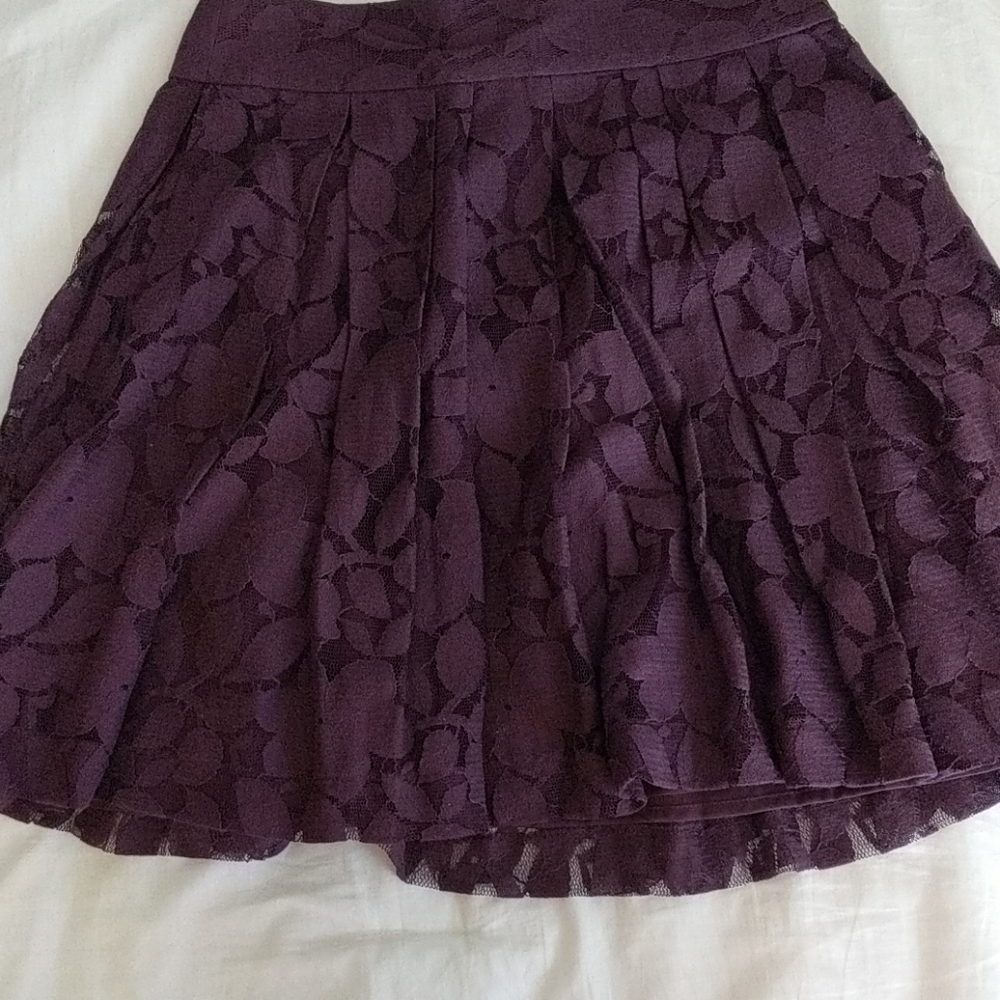 Loft lace skirt